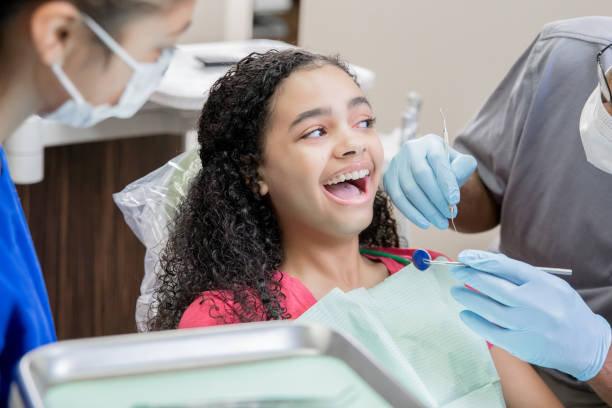 Best Dentist for Tooth Abscess  in Smith Mills, MA